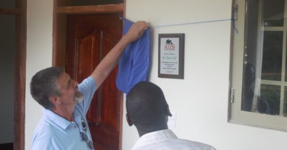 Dr. Charles Holt’s Visit at ACCESS